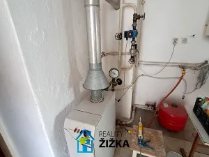 Prodej rodinného domu, Viničné Šumice, 200 m2