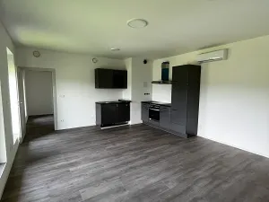 Pronájem bytu 2+kk, Hluboká nad Vltavou, Potoční, 57 m2