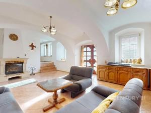 Prodej rodinného domu, Loket, 261 m2