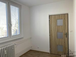 Pronájem bytu 4+1, Znojmo, náměstí Svobody, 74 m2