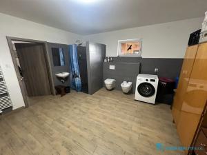 Prodej rodinného domu, Horní Tošanovice, 200 m2