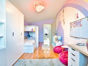 Prodej bytu 3+1, Olomouc, Handkeho, 92 m2