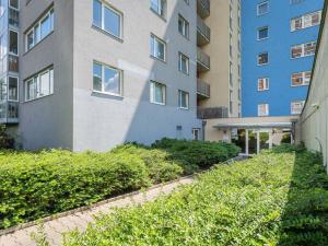 Pronájem bytu 1+kk, Praha - Michle, V dolině, 42 m2