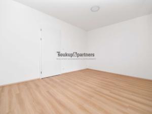 Pronájem bytu 2+kk, Praha - Prosek, Čakovická, 52 m2