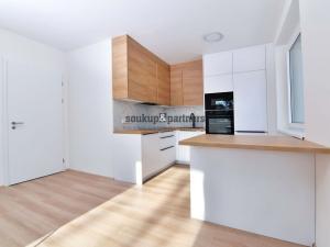 Pronájem bytu 2+kk, Praha - Prosek, Čakovická, 52 m2