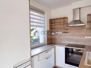 Pronájem bytu 3+kk, Praha, Hennerova, 72 m2