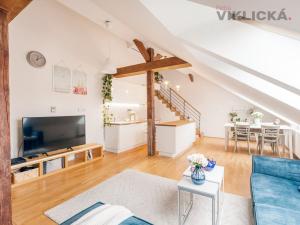 Pronájem bytu 2+kk, Praha - Vršovice, Slovinská, 59 m2