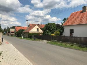 Prodej rodinného domu, Hořesedly, 120 m2