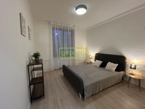 Pronájem bytu 2+kk, Praha, Ke Strašnické, 49 m2