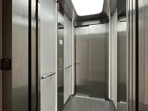 Pronájem garáže, Praha - Košíře, Zahradníčkova, 18 m2