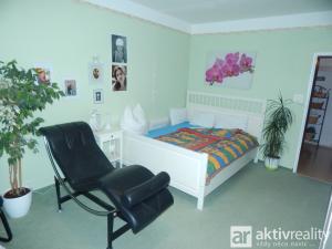 Prodej bytu 2+1, Chomutov, Bezručova, 60 m2