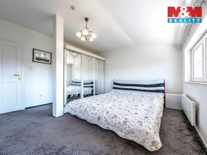 Pronájem rodinného domu, Říčany - Radošovice, Mozartova, 395 m2