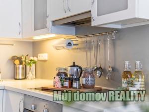 Pronájem bytu 2+kk, Praha - Střížkov, Makedonská, 55 m2