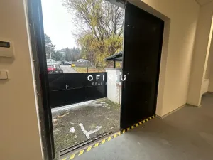 Pronájem kanceláře, Brno, Traťová, 204 m2