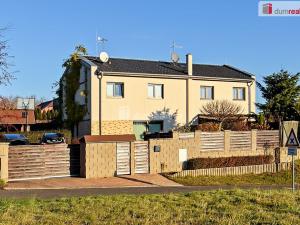 Prodej rodinného domu, Chýně, Hájecká, 104 m2