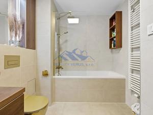 Pronájem bytu 3+kk, Beroun, U Židovského hřbitova, 77 m2