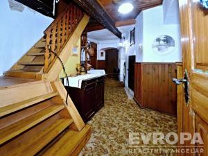 Prodej chalupy, Okrouhlá, 150 m2