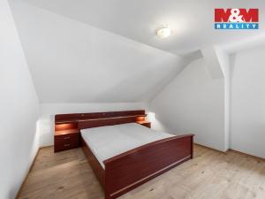 Prodej rodinného domu, Horní Blatná, Vančurova, 230 m2