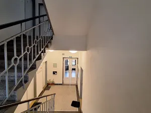 Pronájem bytu 2+1, Praha - Smíchov, Podbělohorská, 41 m2