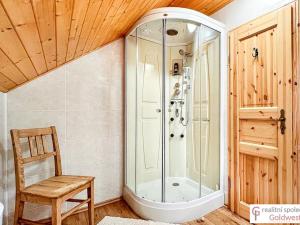 Prodej rodinného domu, Cvikov, 210 m2