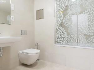 Pronájem bytu 2+kk, Praha - Strašnice, Zvěřinova, 60 m2