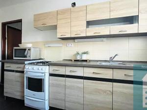 Pronájem bytu 2+1, Kroměříž, 64 m2