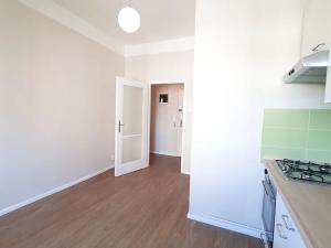 Pronájem bytu 1+1, Praha - Břevnov, Patočkova, 40 m2