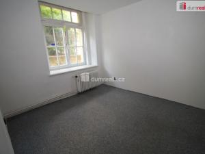 Pronájem kanceláře, Mariánské Lázně, Hlavní třída, 67 m2