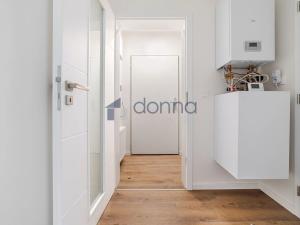 Pronájem bytu 1+1, Praha, Na mokřině, 40 m2