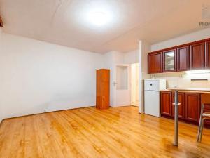 Pronájem bytu 1+kk, Brno, Švermova, 30 m2