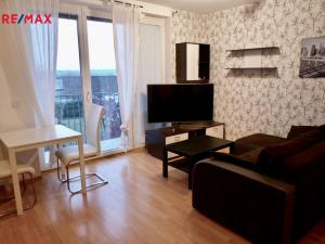 Pronájem bytu 2+kk, Jesenice, Nákupní, 55 m2