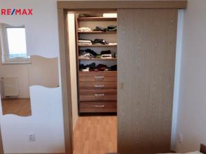 Pronájem bytu 2+kk, Jesenice, Nákupní, 55 m2