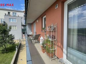 Pronájem bytu 2+kk, Jesenice, Nákupní, 55 m2