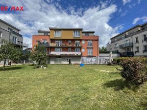 Pronájem bytu 2+kk, Jesenice, Nákupní, 55 m2