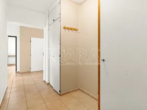 Prodej bytu 4+1, Praha - Chodov, Hněvkovského, 82 m2