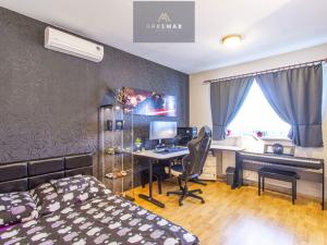 Prodej rodinného domu, Krmelín, Okrajní, 180 m2