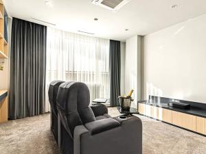 Prodej bytu 4+1, Praha - Stodůlky, Petržílkova, 228 m2