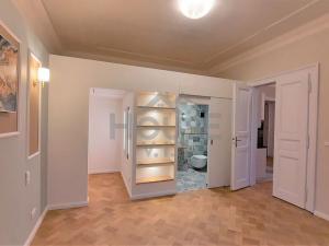 Pronájem bytu 2+kk, Praha - Vinohrady, Na Smetance, 56 m2
