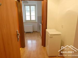 Pronájem bytu 1+1, Kutná Hora, Pobřežní, 35 m2