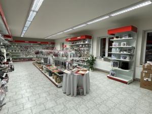 Pronájem obchodního prostoru, Jirny, Tovární, 350 m2