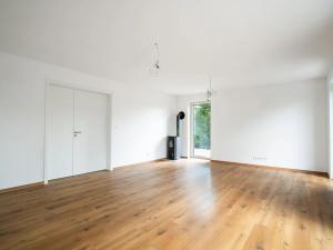 Pronájem rodinného domu, Kamenice, 183 m2