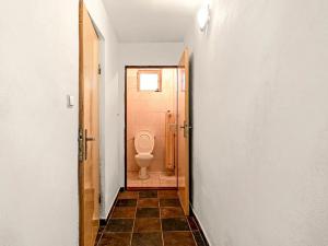 Prodej rodinného domu, Buš, 372 m2