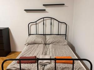 Pronájem bytu 2+kk, Praha - Žižkov, Husinecká, 75 m2