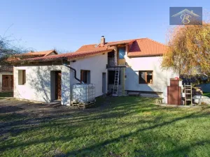 Prodej rodinného domu, Chrášťany - Chotouň, 130 m2