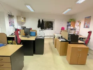 Pronájem kanceláře, Jirny, Tovární, 281 m2