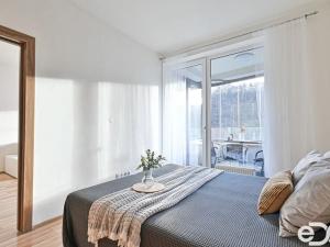 Pronájem bytu 2+kk, Praha, Pod radnicí, 51 m2