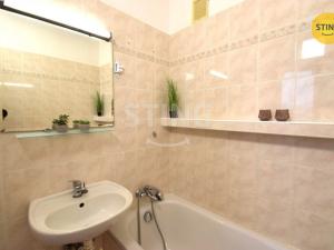 Pronájem bytu 3+1, Zlín, L. Váchy, 66 m2