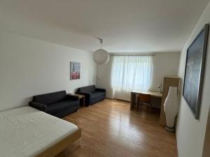 Pronájem bytu 3+1, Pardubice, Štrossova, 79 m2