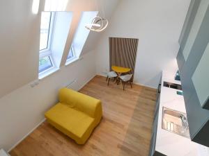 Pronájem bytu 2+kk, Praha - Holešovice, U průhonu, 44 m2