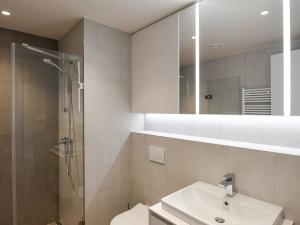 Pronájem bytu 2+kk, Praha - Holešovice, U průhonu, 44 m2